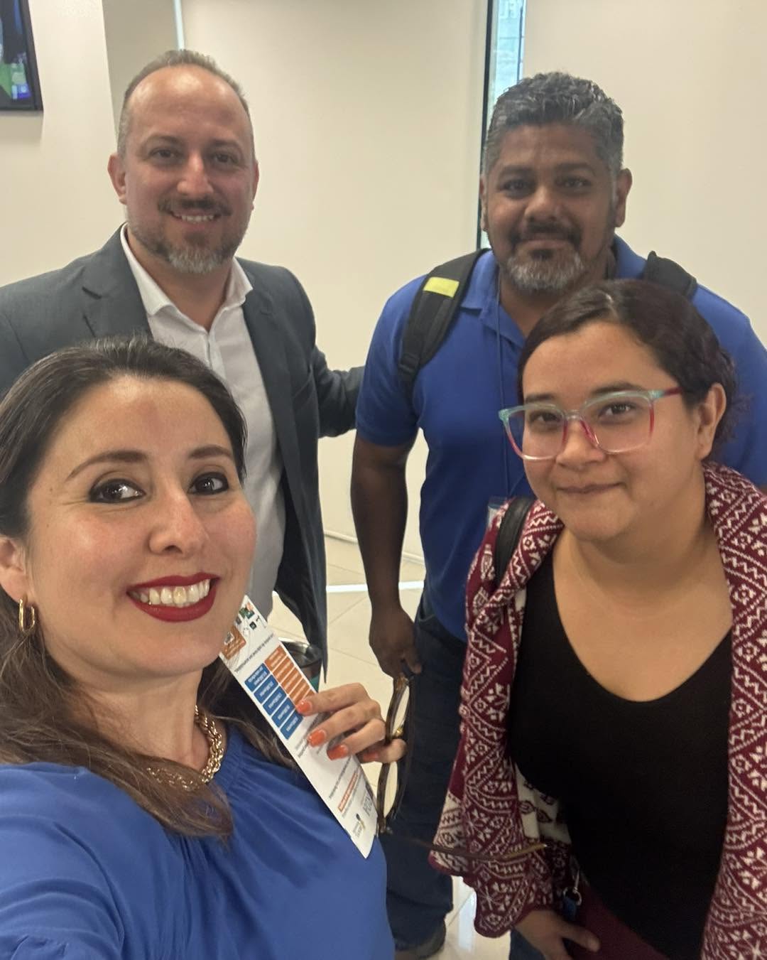 Equipo de 2813 Asesores de Seguros en una sesión de capacitación